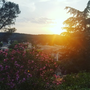 Summer in Provence Sunset Coucher de soleil Pleine conscience Journal de mes émotions Self-love Se connaître soi-même